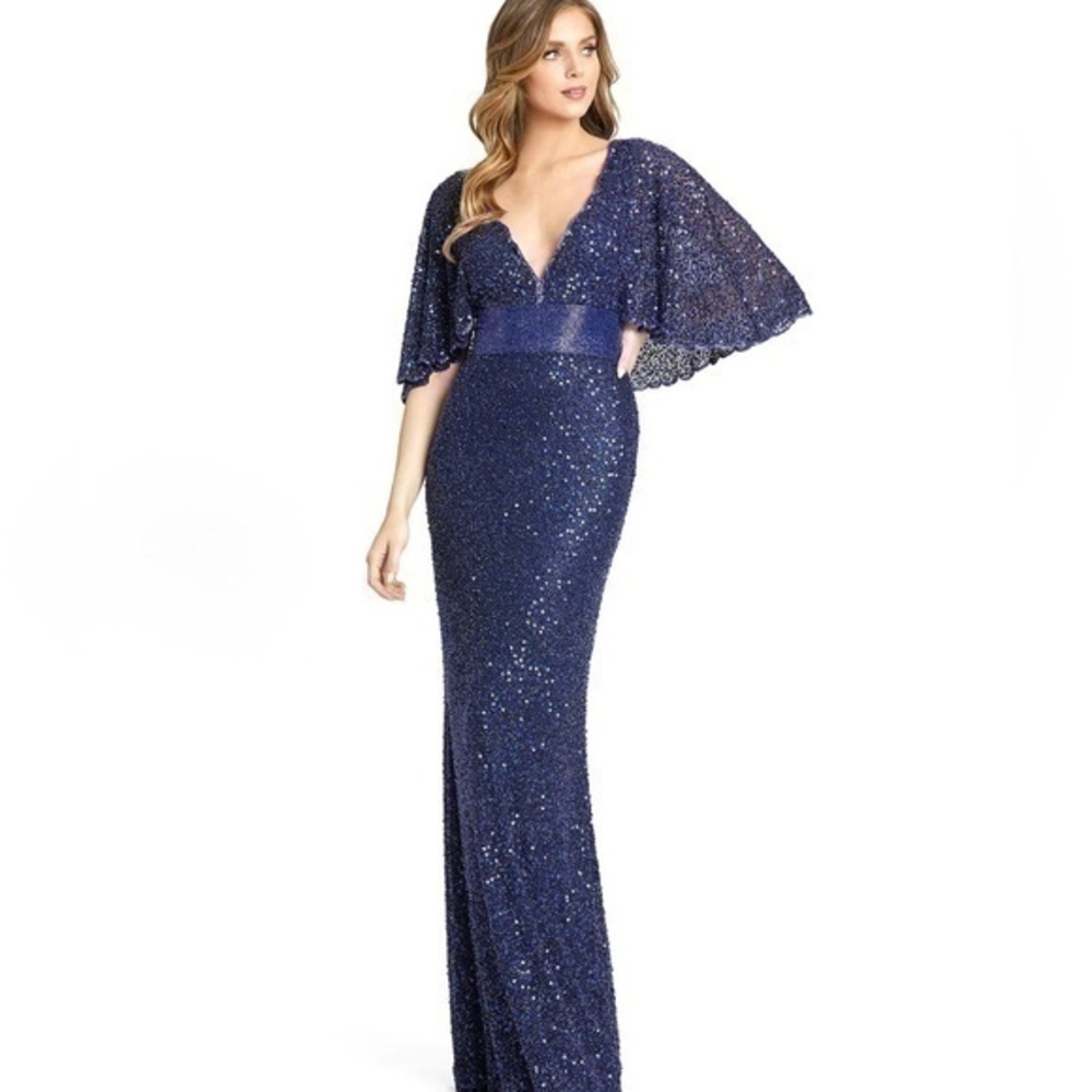 MAC DUGGAL Midnight Sequined V-Neck Cape Sleeve Beaded Waist Evening Gown